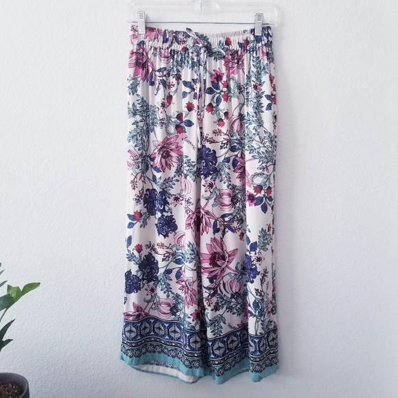 Angie Pants - Angie | Boho Crop Wide Leg Lounge Floral Pant M